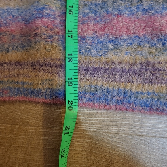 Volcom Womens Quween Beach Crew Neck Sweater Size Large NWT - Picture 7 of 10